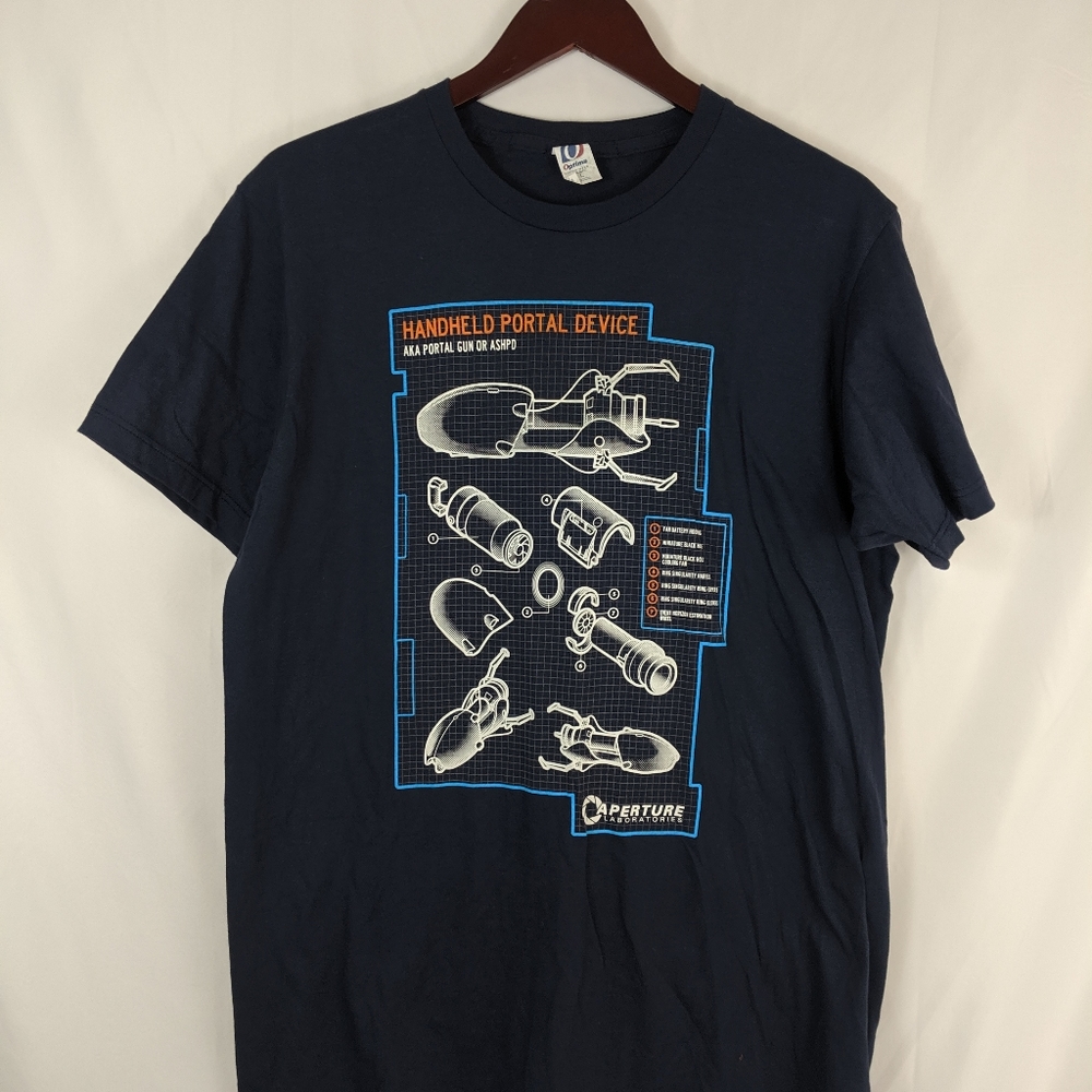 Aperture laboratories portal t-shirt men's Large